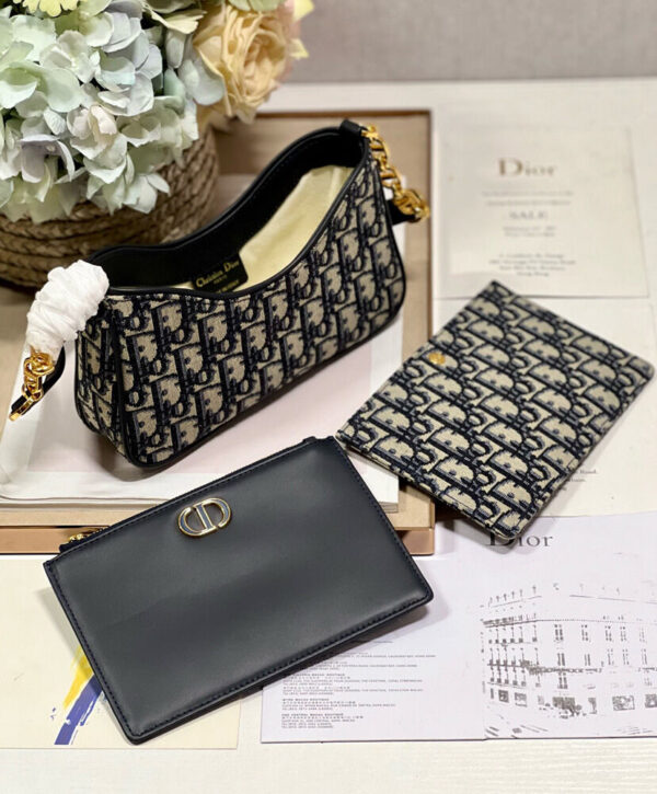 Christian Dior 30 Montaigne Hobo Avenue Mini Bag - Image 8
