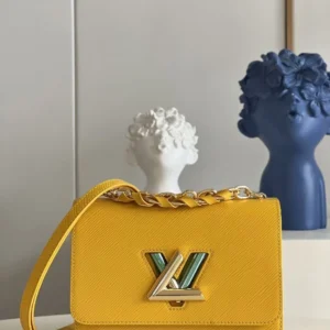 Louis Vuitton Twist MM M59896