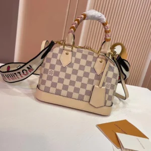 Louis Vuitton ALMA BB Monogram N41221 M53152