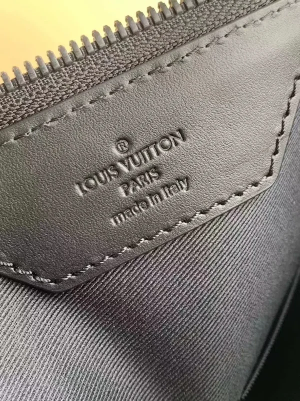 Louis Vuitton Sac Plat M59960 - Image 2