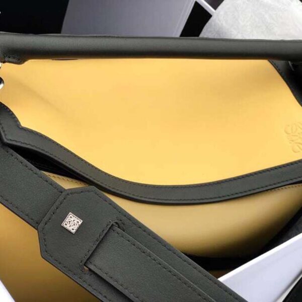 Loewe Women Puzzle Graphic Bag Cereal/Leaf in Classic Calf - Image 7