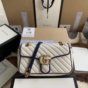 Gucci GG Marmont Small Shoulder Bag