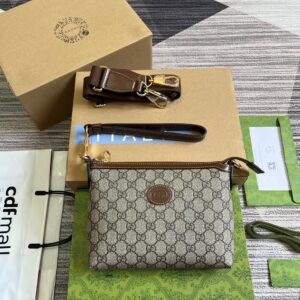 Gucci GG Supreme Bag 760021